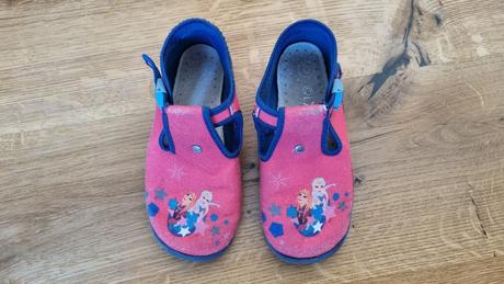 Papuče, disney,27