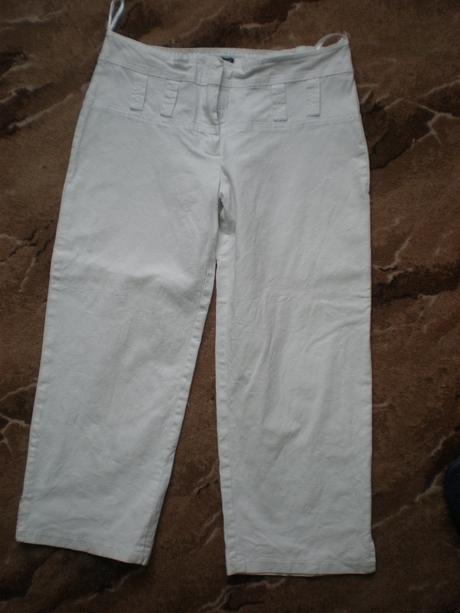 Biele 3/4 nohavice, 38