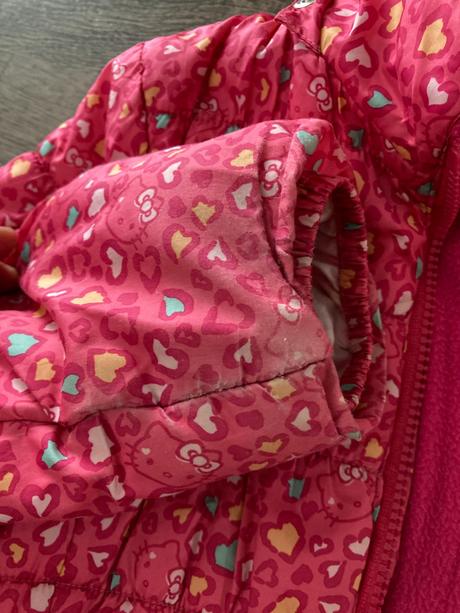 Zimna vetrovka na donosenie, hello kitty,116