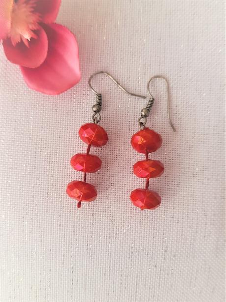 Korálkové náušnice,