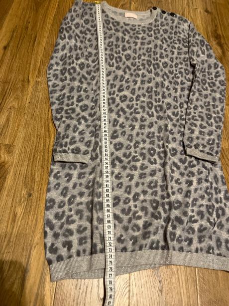 Sveter, next,152