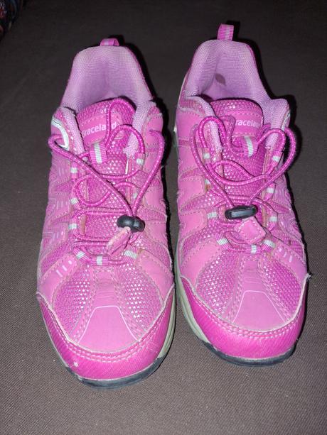 Turisticka obuv 35, graceland,35