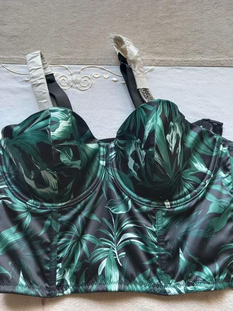 Korzetova podprsenka, victoria's secret,75d