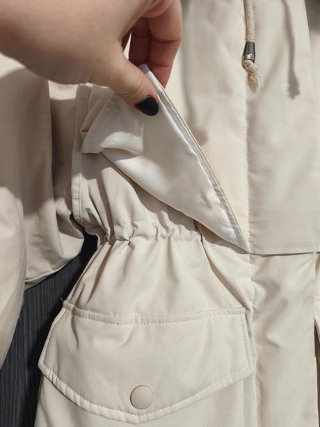 Zimna tepla parka s pravou kozusinou, s