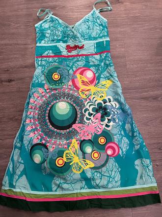 Pc 139 eur - úžasné letné  šaty desigual, desigual,36