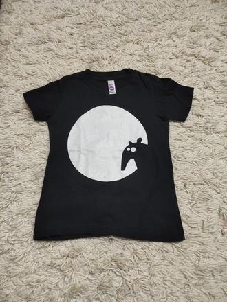 Fosforeskujuce tričko, 98