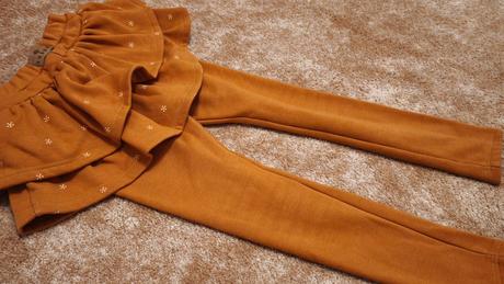 Sukňoleginy zn. zuppa, 122