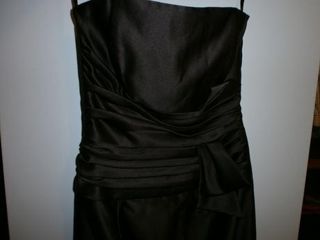 Tmavo fialovo hnede saty, s