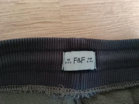 Khaki teplaky 122, f&f,122