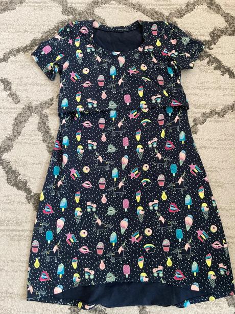 Šaty na dojčenie, m