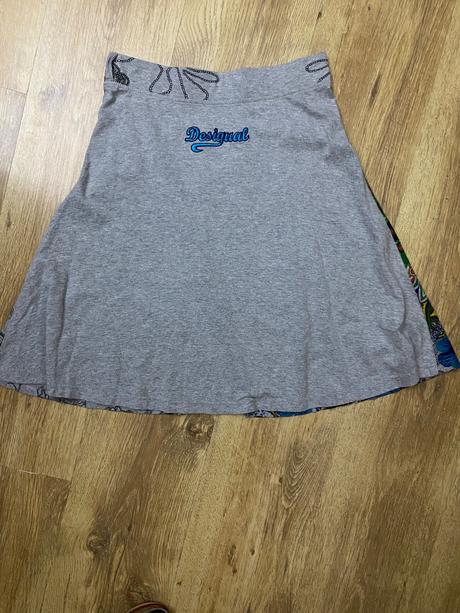 Desigual sukna, desigual,s
