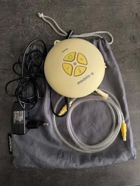 Odsávačka mlieka medela s príslušenstvom, 