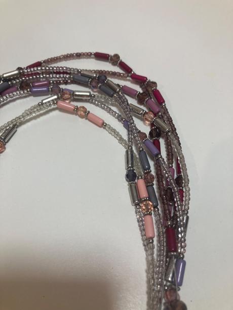 Viacradovy nahrdelnik, 