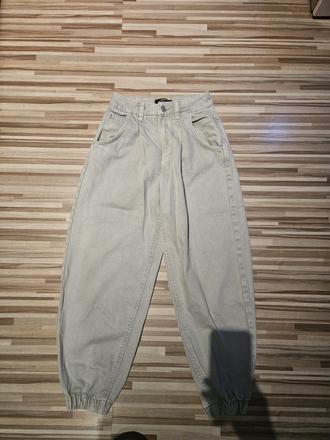 Bershka rifle v.32 xs, bershka,xs