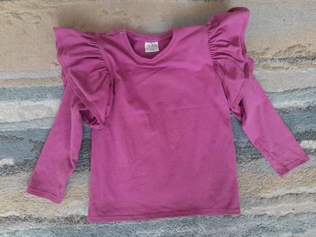 Tricko s volanmi, 110