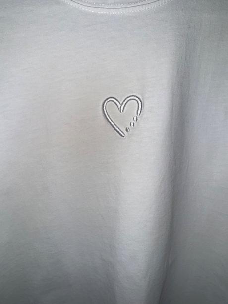 Tričko so srdieckom, reserved,164