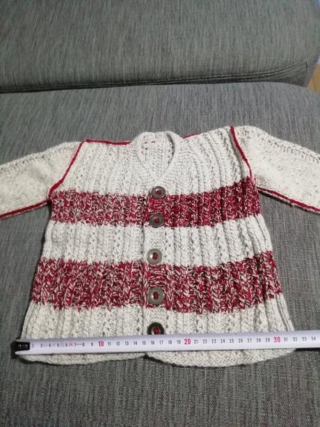 Ručne štrikovaný svetrík, 74