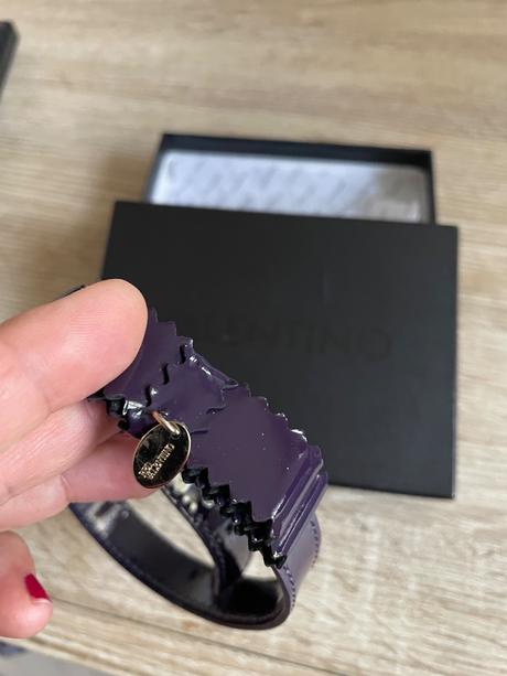 Red valentino náramok, valentino