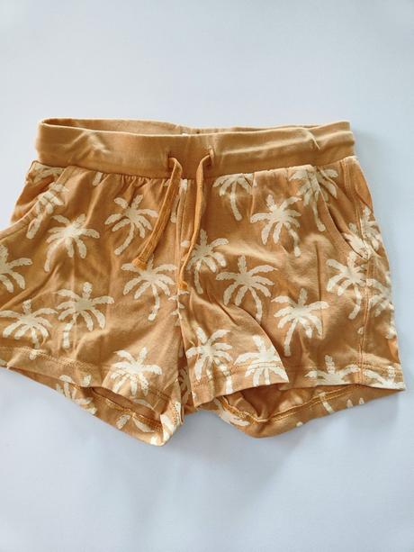 Šortky, h&m,86