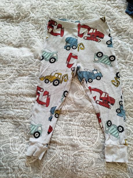 Pyžamove nohavice, lupilu,98