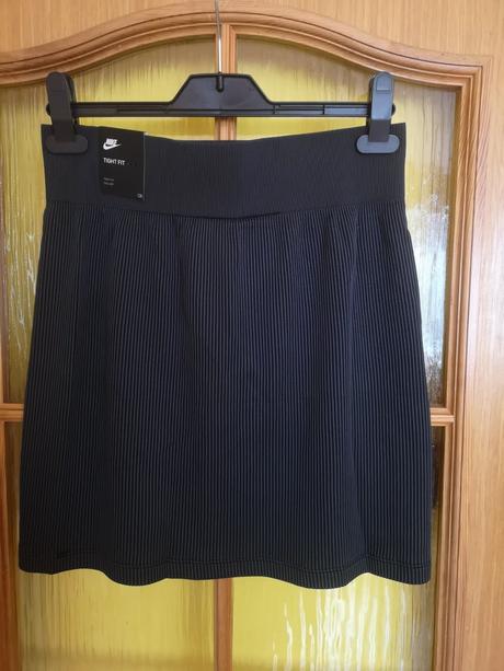 Nike air dámska sukňa veľkosť l, nike,l
