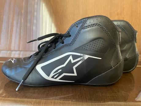 Topánky na motokáry, 37