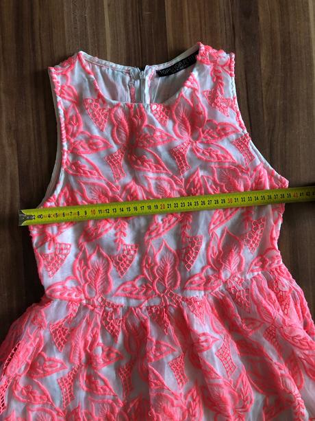 Saty pre sestricky, 98