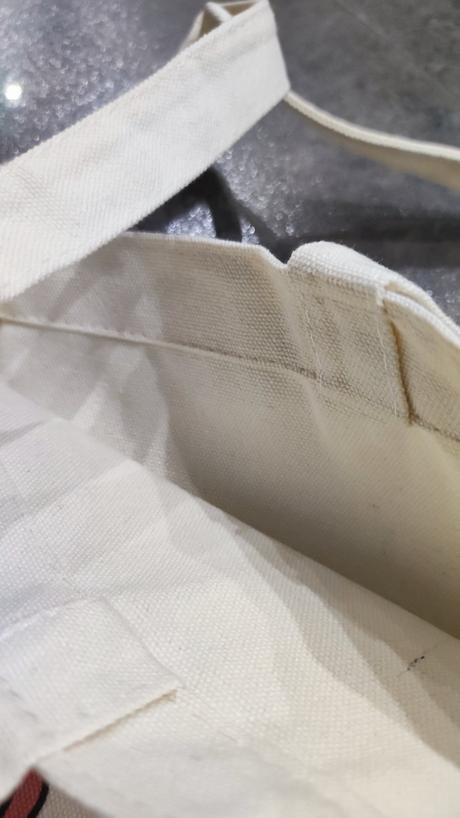 Praktický darček pre pani učiteľky,