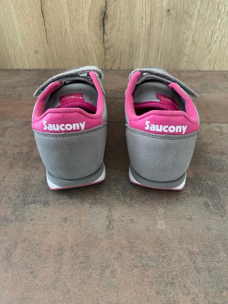 Tenisky saucony, 32