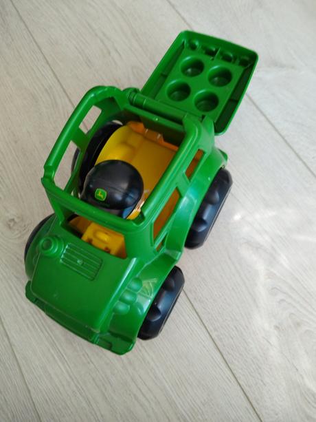 Traktor mega bloks john deer, 
