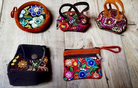 Kožené peňaženky s výšivkou na mince, drobnosti, 