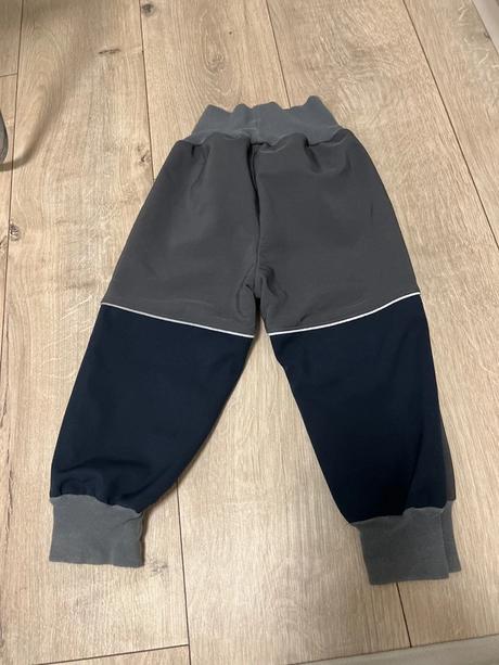 Softshellové nohavice, 86