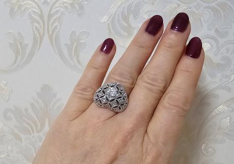 Dámsky prsteň so srdiečkom,