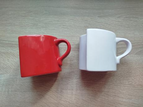 Hrnčeky ,, srdiečko ,,, 