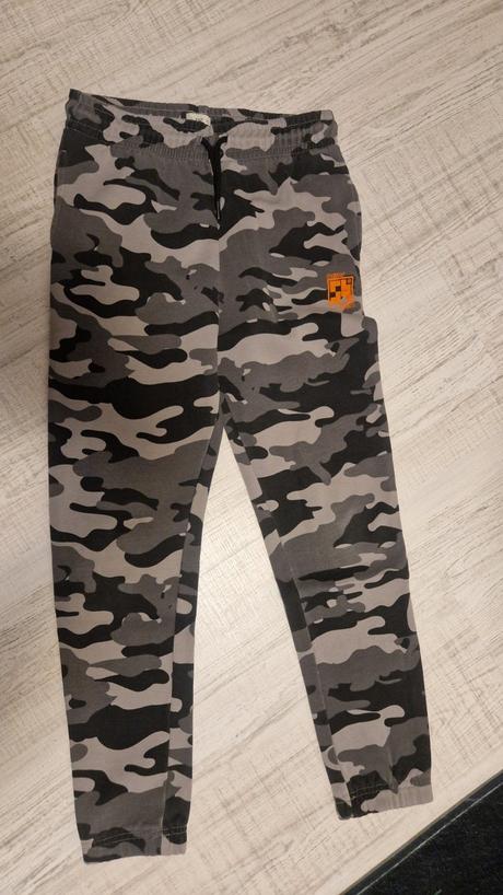 Teplaky vyskusane, f&f,146