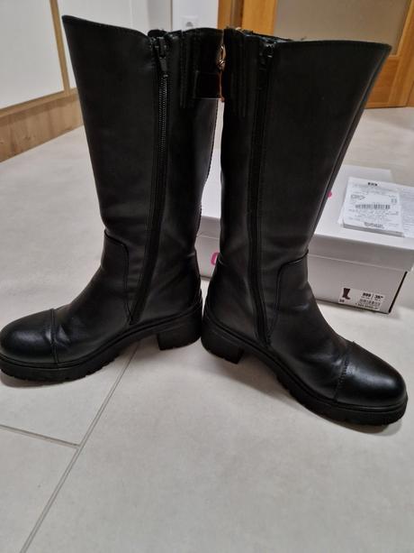 Čižmičky aj do zimy, graceland,35