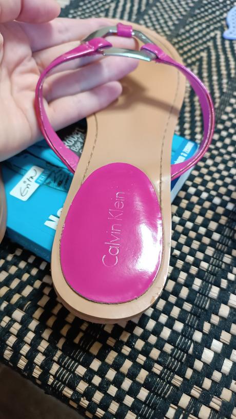 Slapky calvin klein, 40