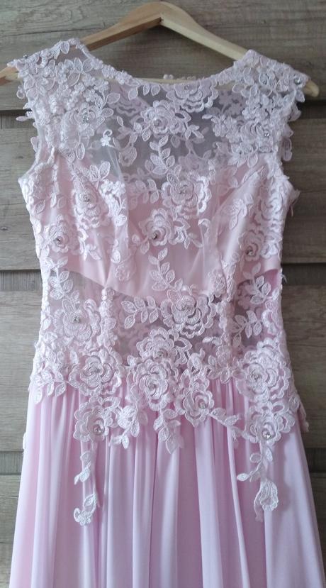 Spoločenské šaty, 38