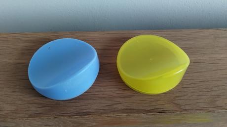 Hrnčeky s náustkom, 