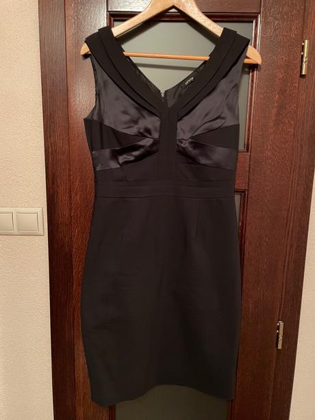 Spoločenské šaty, 38