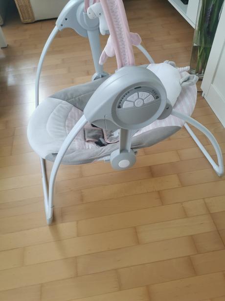 Hojdačka s melódiou ingenuity,