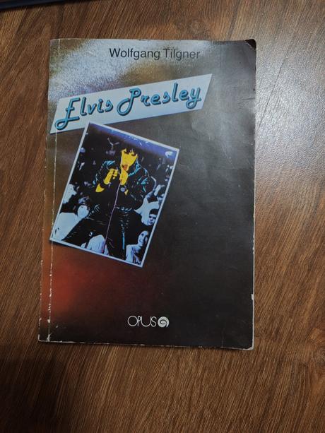 Kniha elvis presley, 