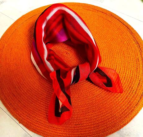 Jemná šatka na krk, l