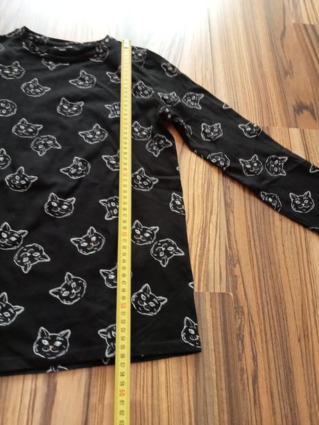 Tricko, reserved,164