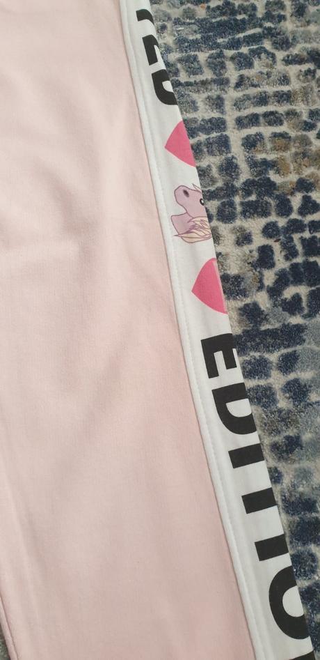 Tepláky emoji č.134-140, 134