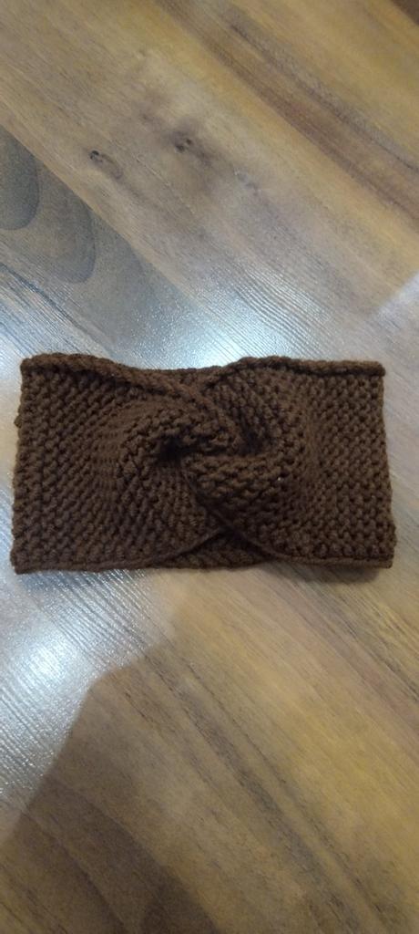 Pletená čelenka, m