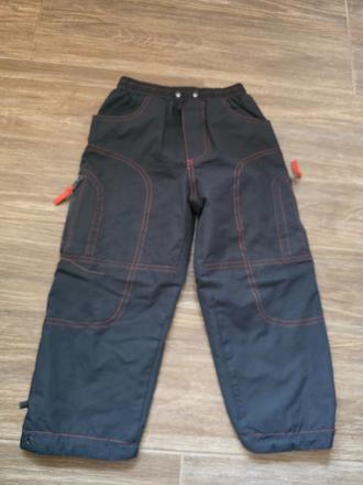 Nohavice č.104, 104