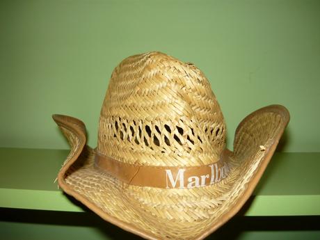 Klobúky pre kovbojov viac druhov,