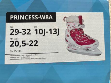 Dievcenske korcule, crowned,32