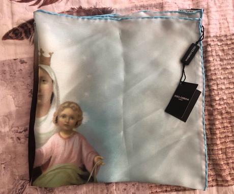 Dolce a gabbana hodvábna šatka (náboženský motív), 